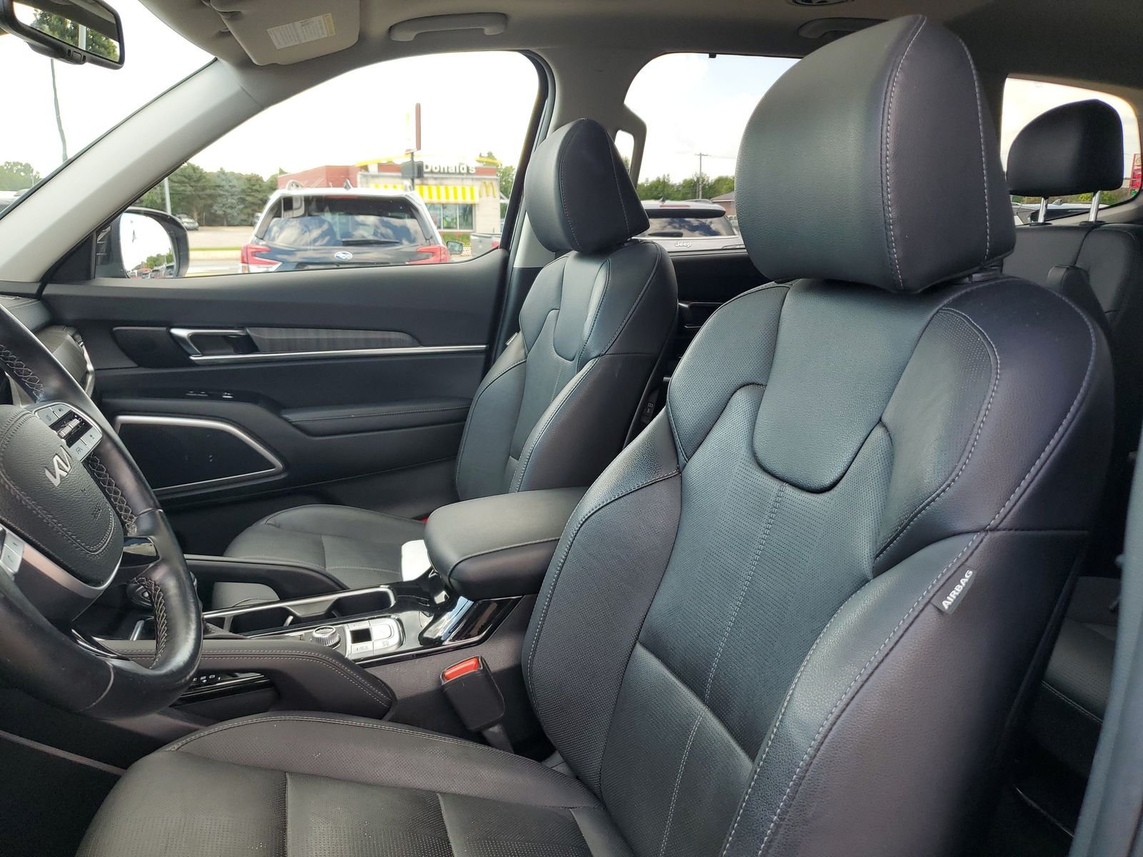 Used 2023 Black Kia EX image 15