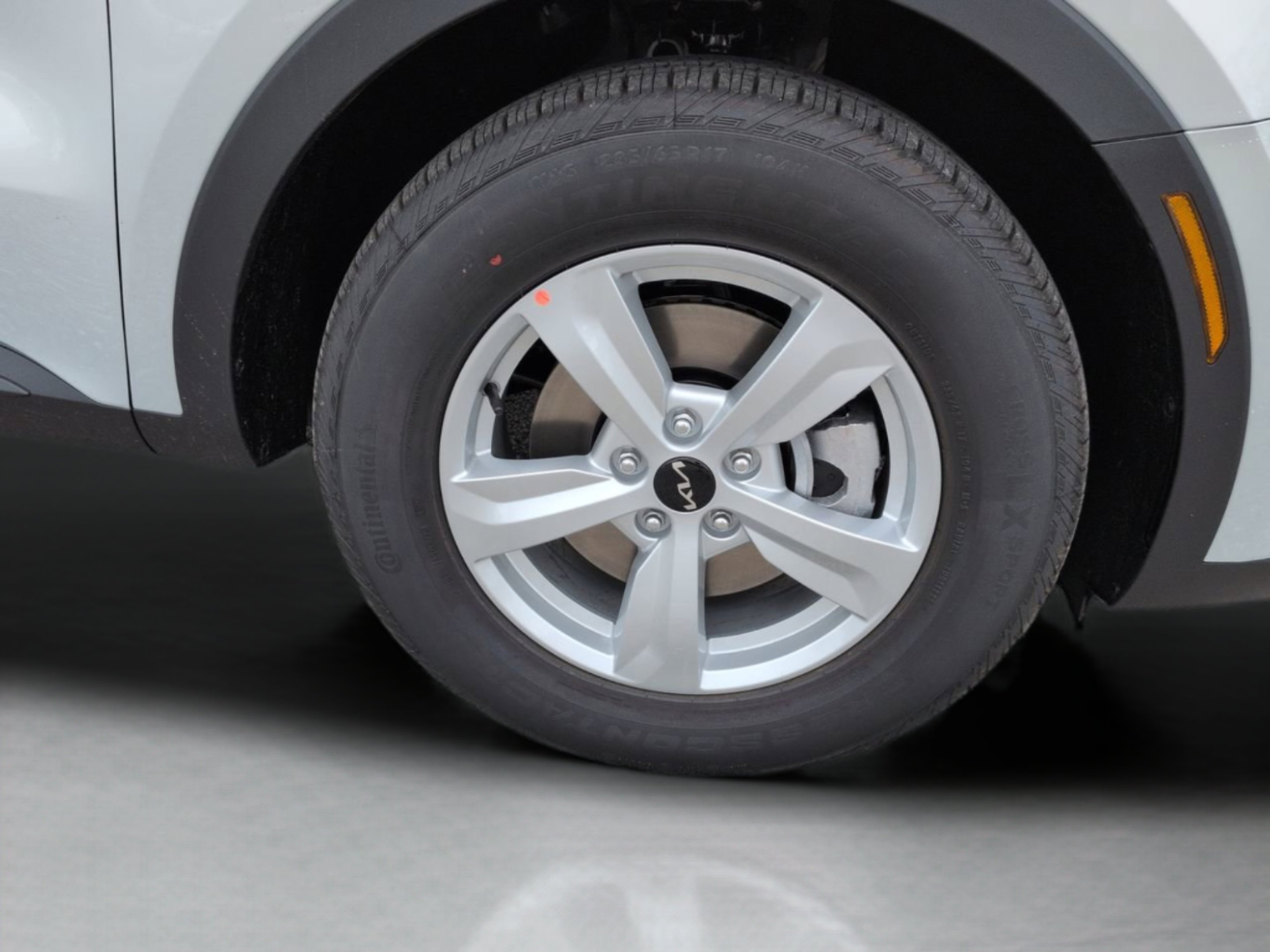 New 2026 Ivory Silver Kia LX image 13