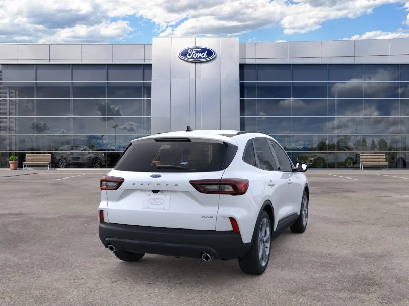 New 2026 Star White Metallic Tri-coat Ford ST-Line image 41