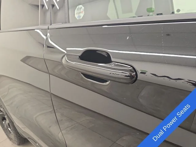 New 2026 Agate Black Metallic Ford Tremor® image 8