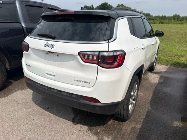 Used 2025 White Jeep Limited image 9