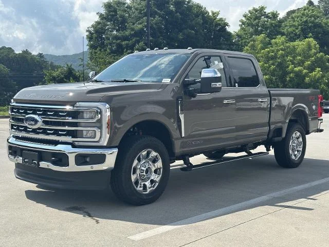 New 2026 Marsh Gray Ford F-250® Lariat® image 17