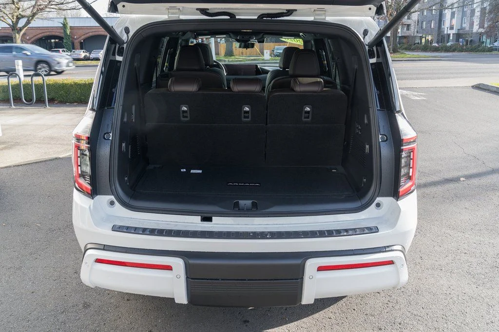 New 2026 Aspen White TriCoat Nissan Platinum image 8