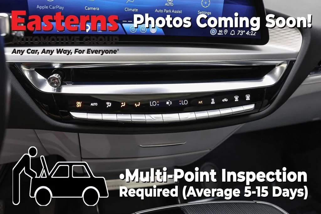 Used 2024 Silver Cadillac Luxury image 21