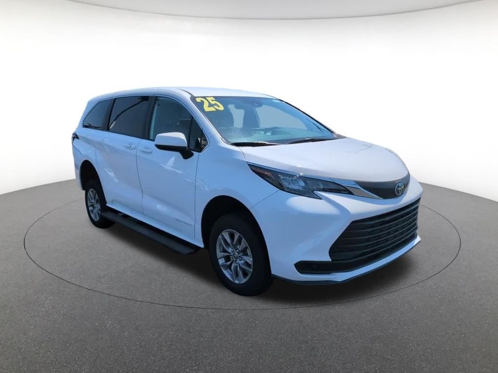Used 2025 White Toyota LE image 4