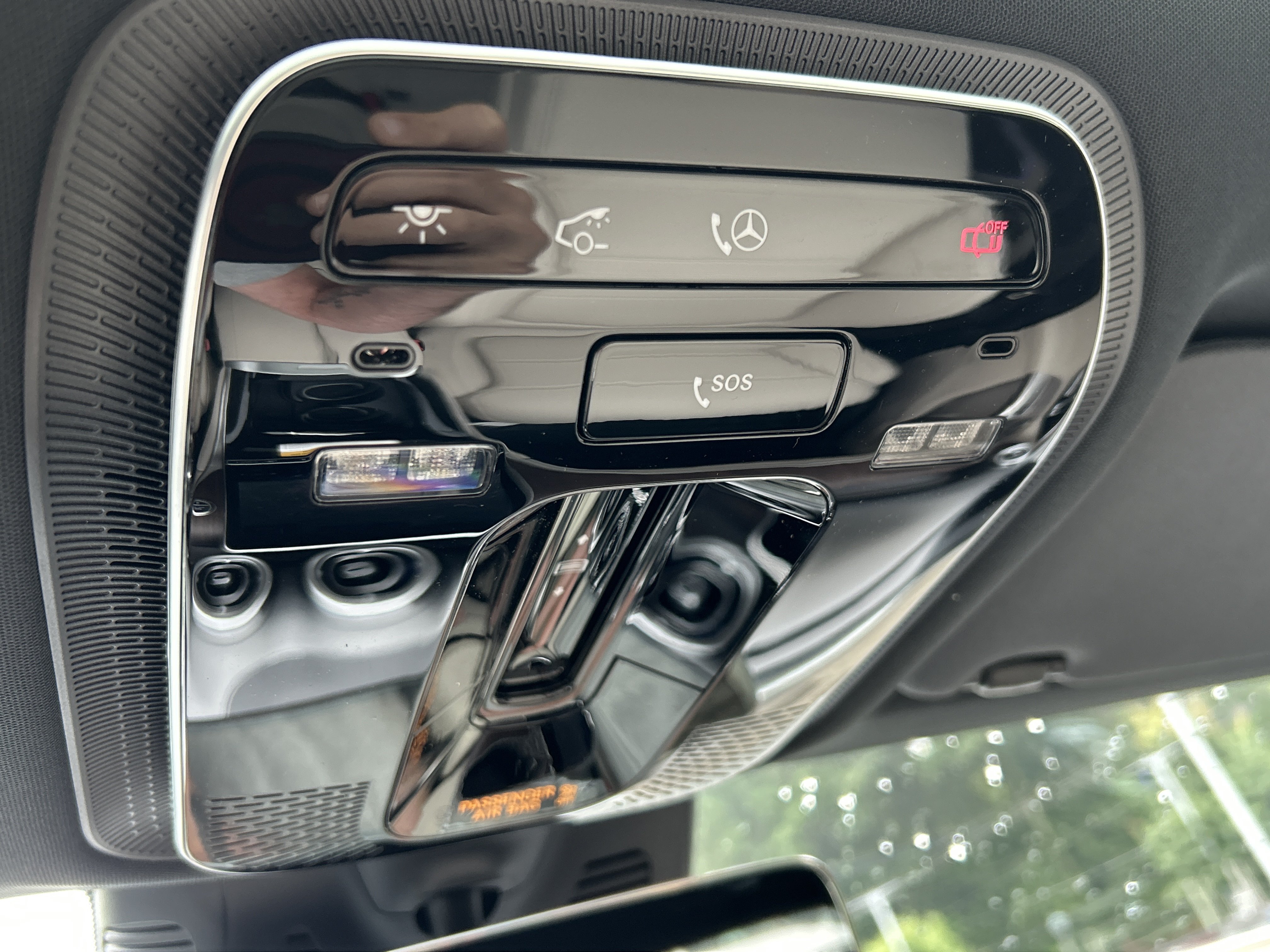 New 2026 MANUFAKTUR Moonlight White Metallic Mercedes-Benz GLC 300 4MATIC® Coupe image 34