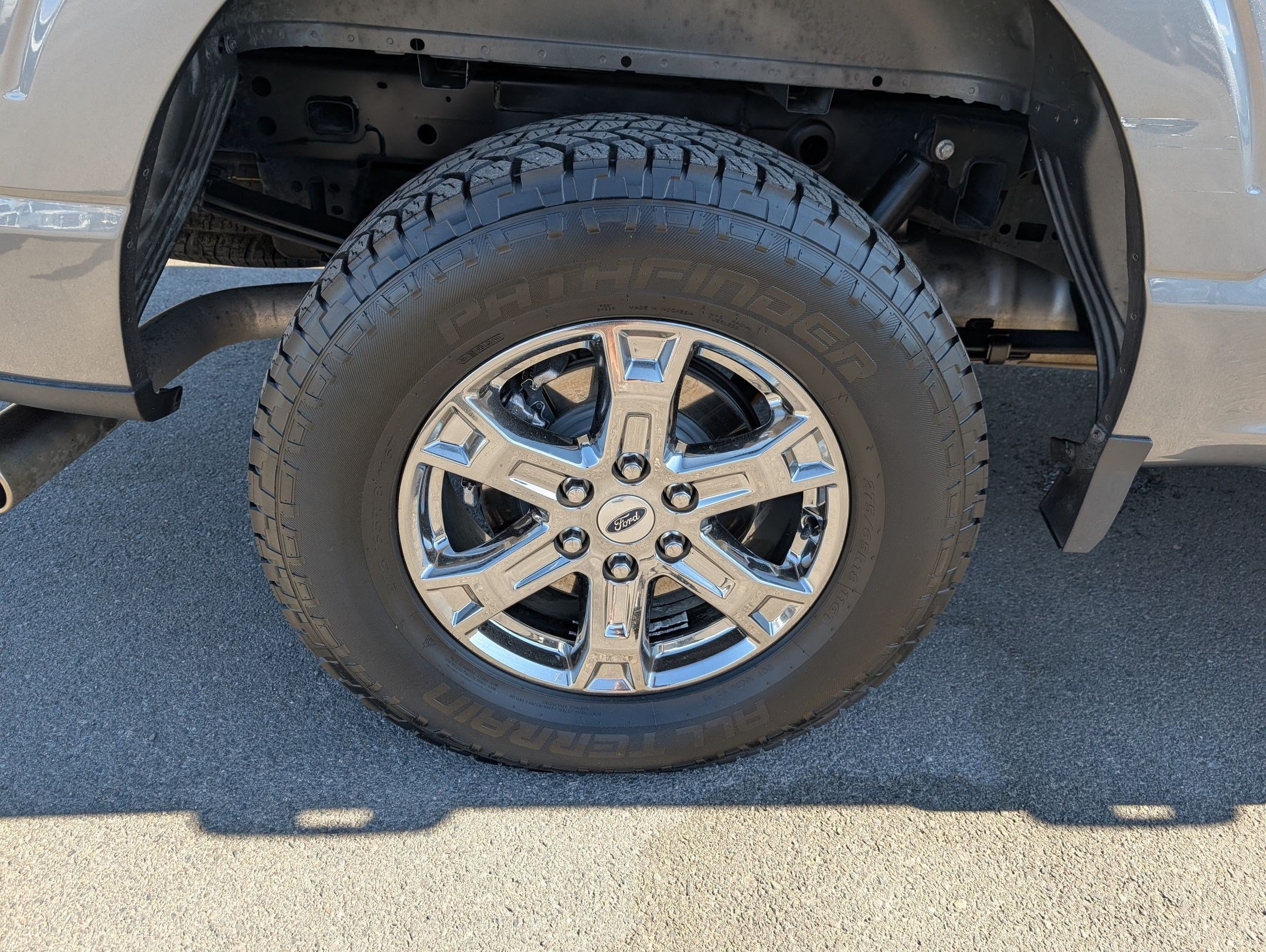 2023 Ford F-150 Lariat - Photo 12
