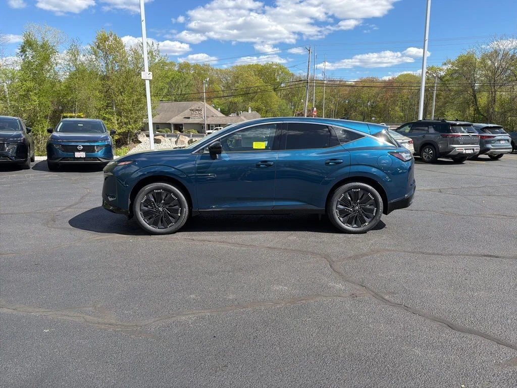 New 2026 Aurora Blue Pearl Metallic Nissan Platinum image 2