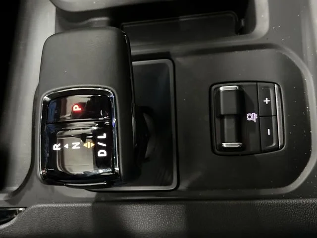 2025 GMC Sierra 1500 AT4 - Photo 16