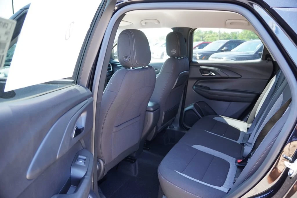 New 2026 Mosaic Black Metallic Chevrolet LT image 11