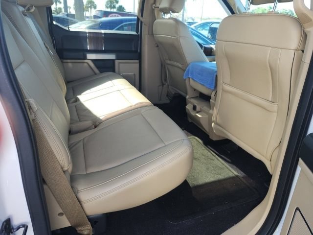 Used 2015  Ford XL image 6