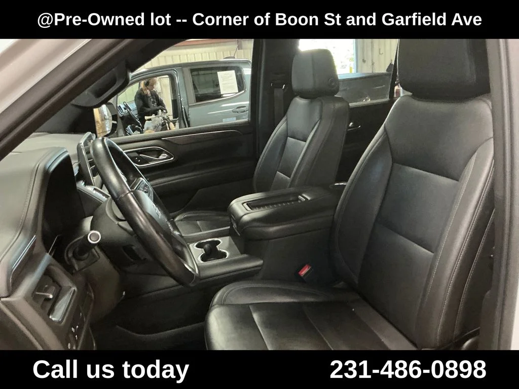 Used 2021 White Chevrolet Z71 image 14