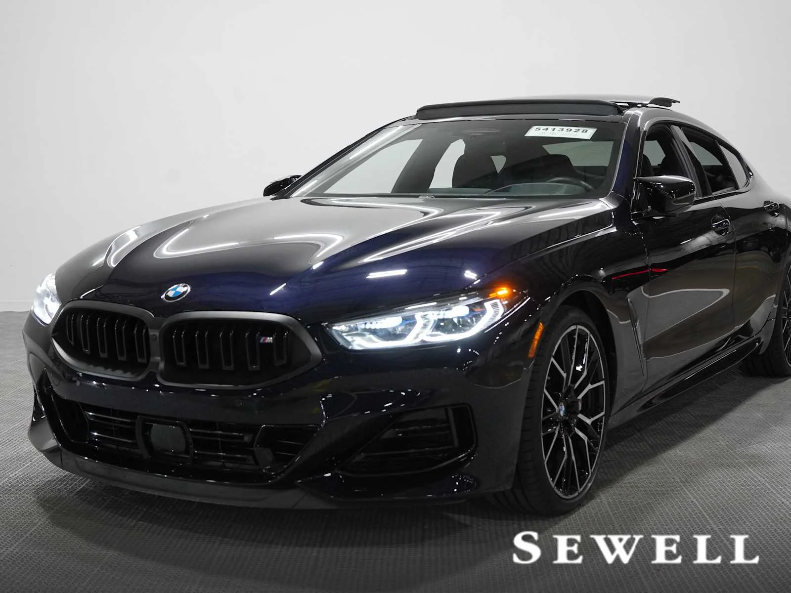 2026 BMW 8 Series M850i
