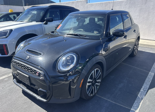 2024 MINI Hardtop 4 Door S