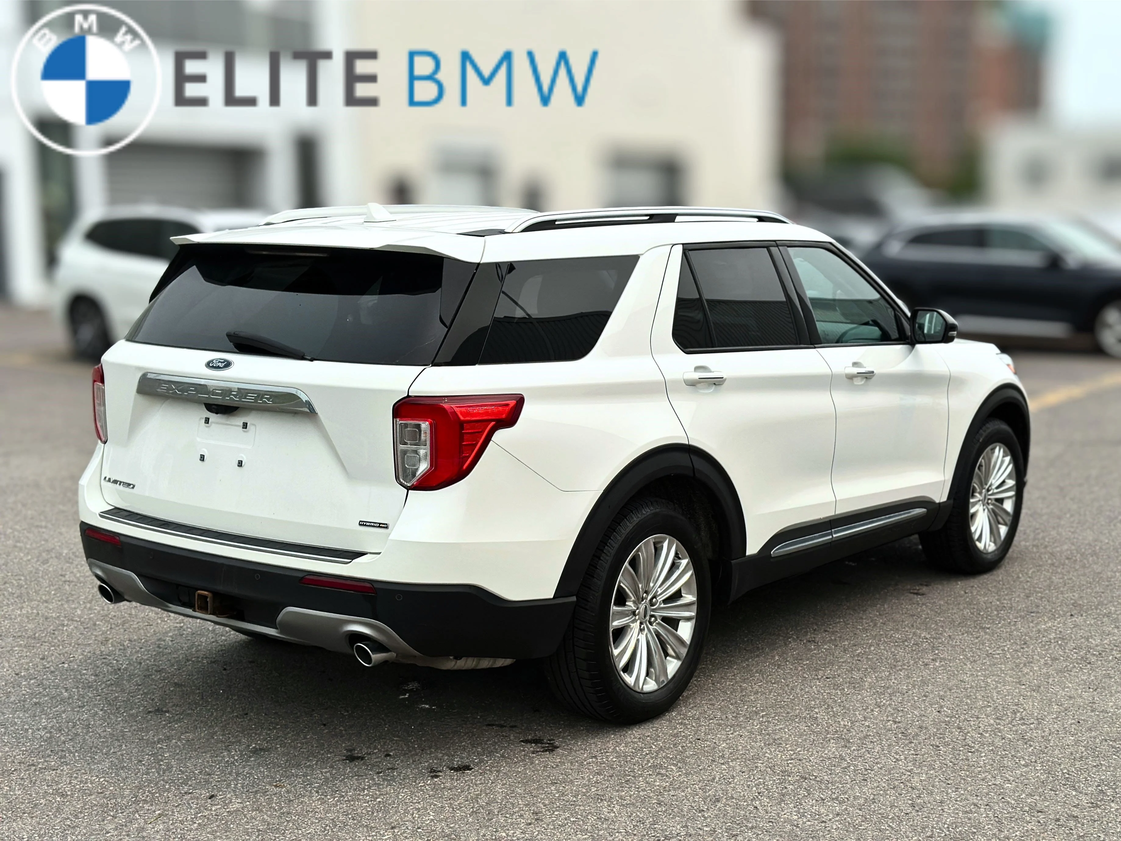 Used 2021  FORD LIMITED image 30