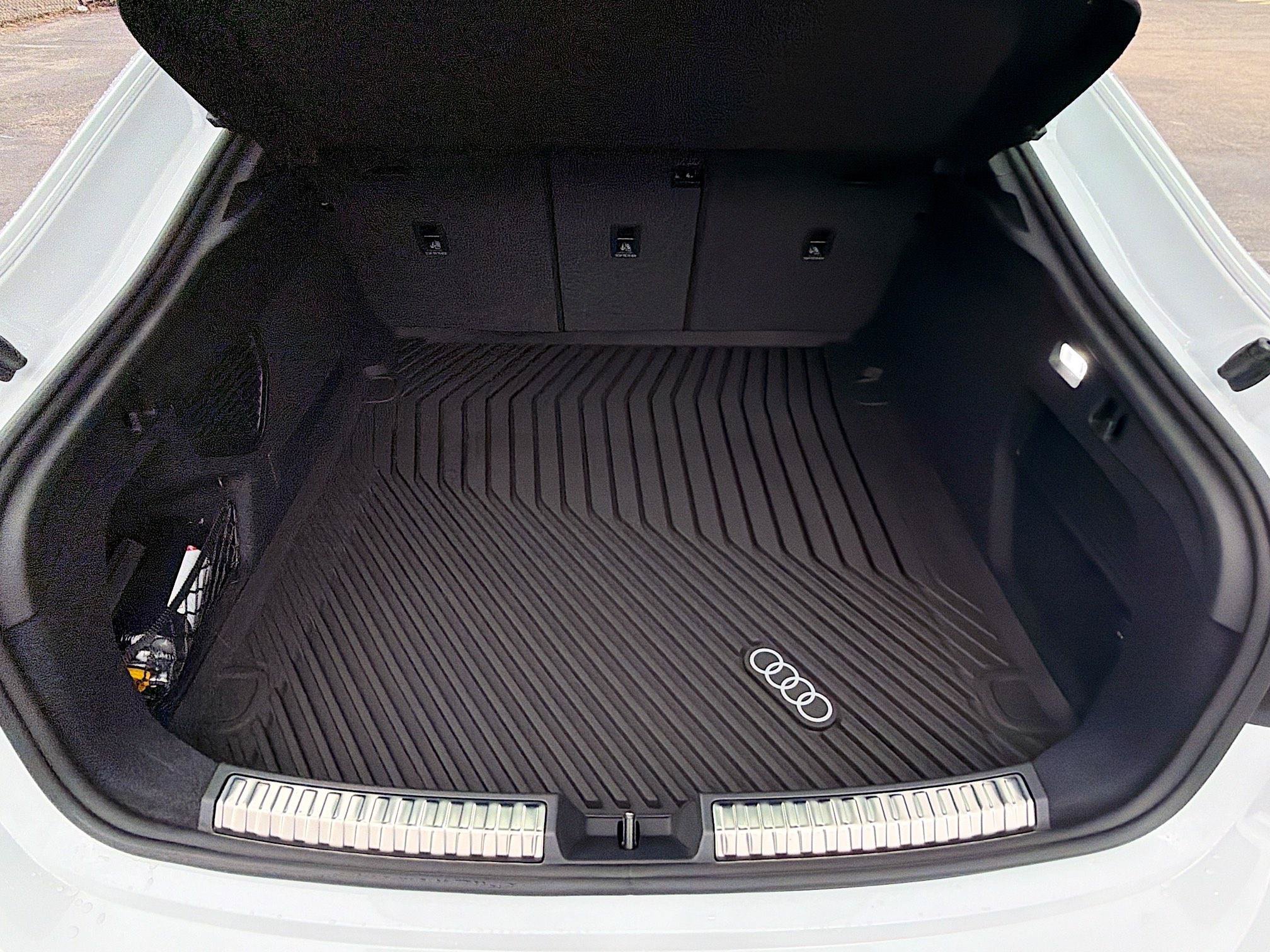 New 2026 Glacier White Metallic Audi Premium Plus image 11