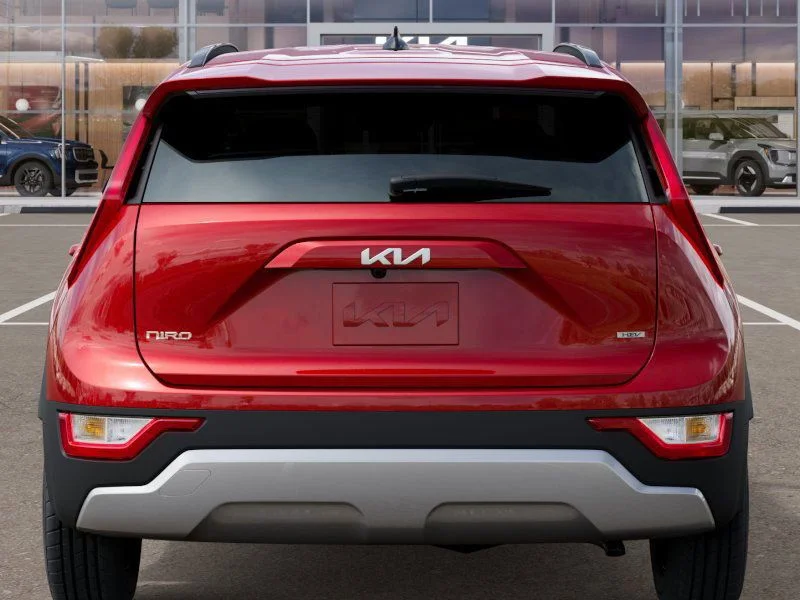 Used 2025 Red Kia LX image 13