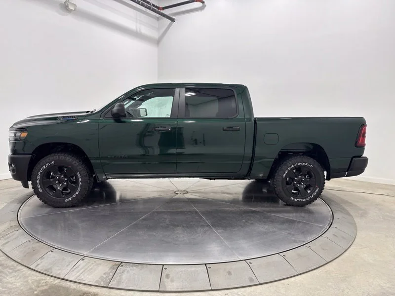 New 2027 Serrano-Green Metallic Exterior Paint RAM Warlock image 4