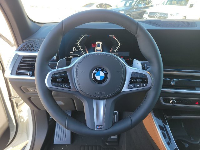 Used 2026 White BMW xDrive40i image 24