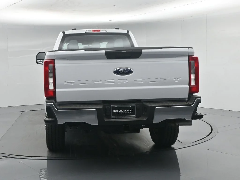New 2026 White Ford XL image 26