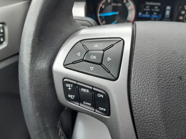 Used 2023 Red Ford XLT image 14