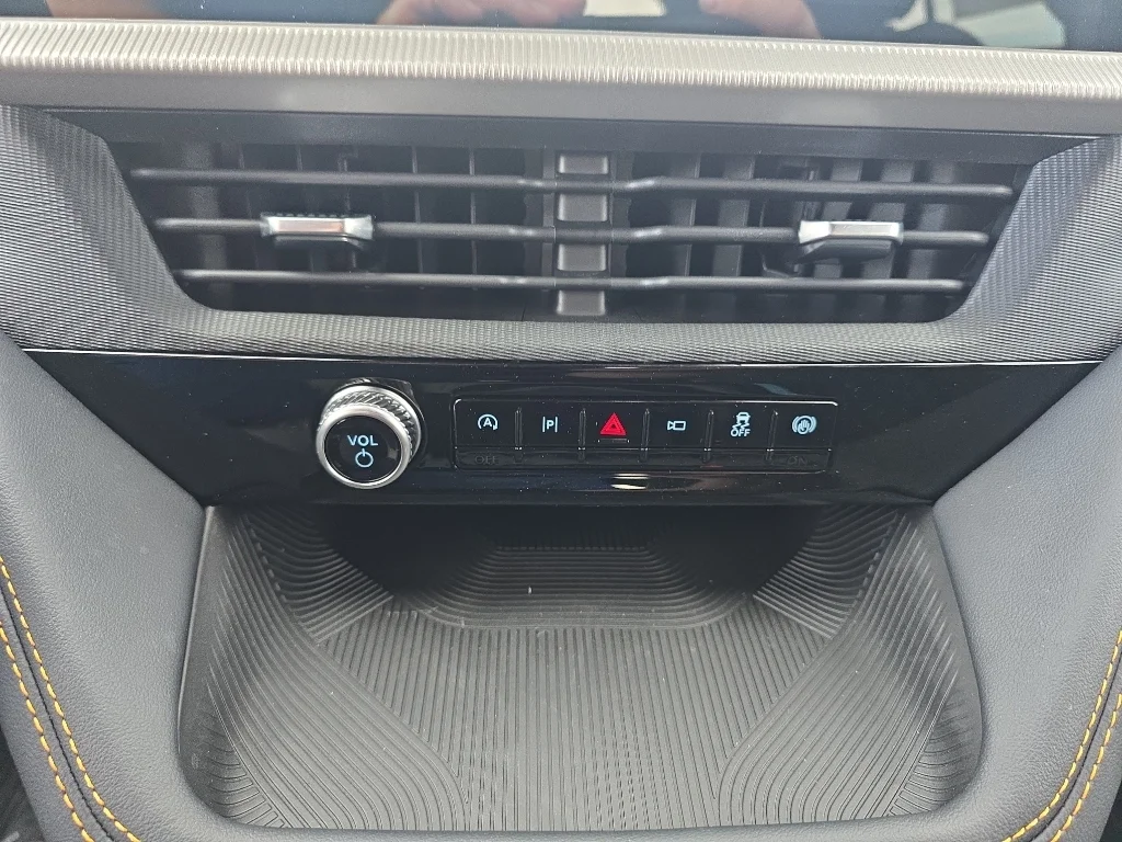 New 2026 Vapor Blue Metallic Ford Tremor® image 17
