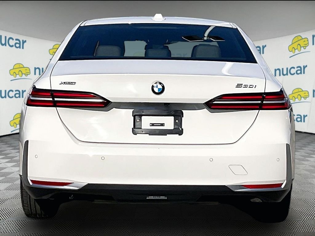 Used 2026 White BMW 530i xDrive image 5