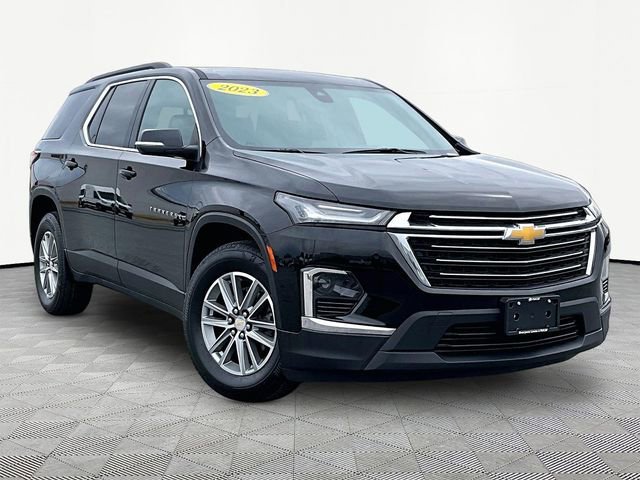 2023 Chevrolet Traverse LT