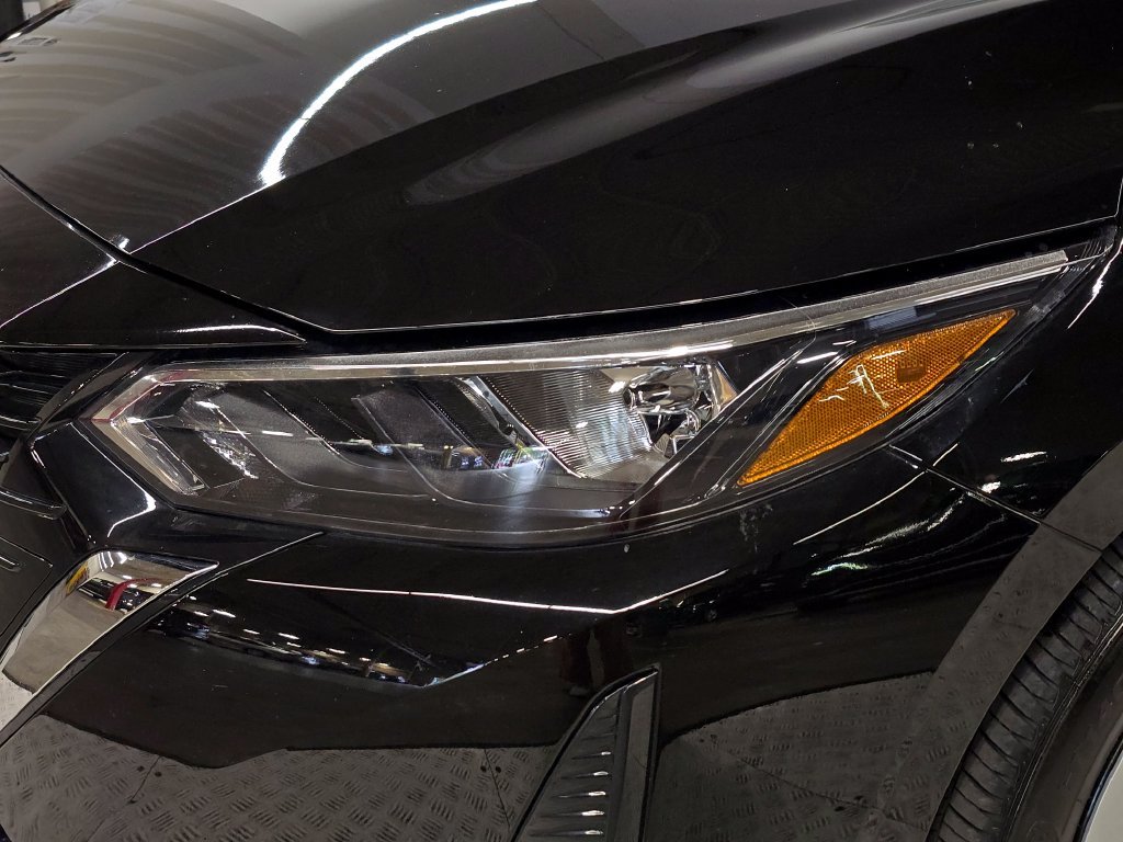 Used 2025 Black Nissan S image 14
