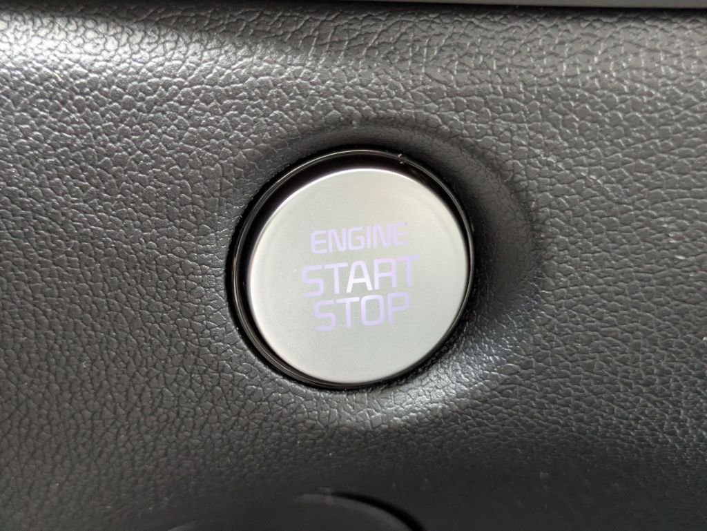 New 2026 Glacial White Pearl Kia LX image 32