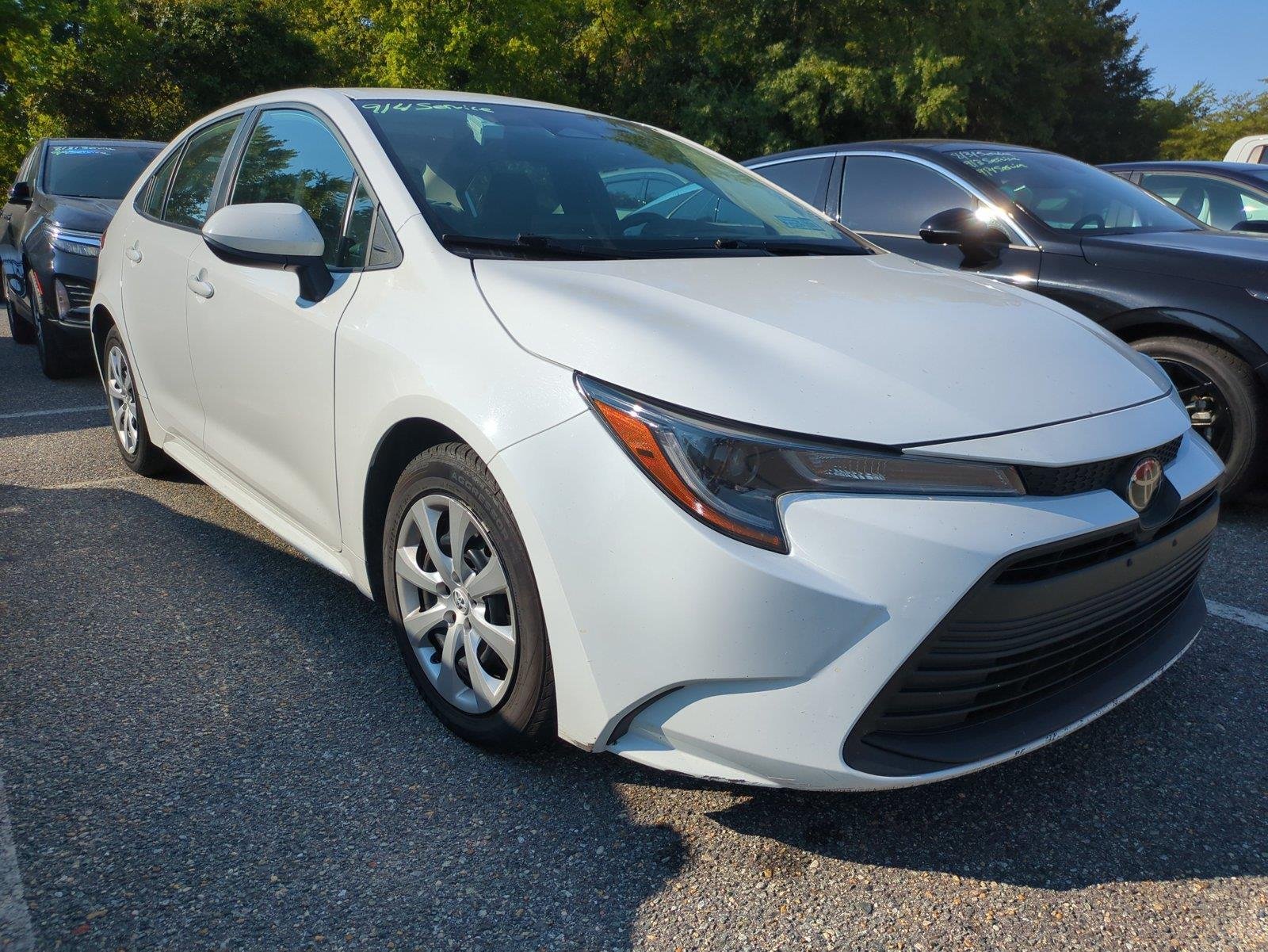 Used 2024  Toyota LE image 2