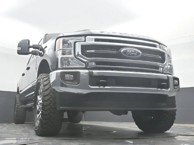 Used 2021 Black Ford Lariat image 40