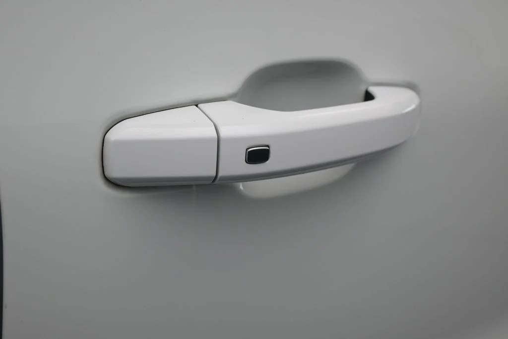 Used 2023 Summit White Chevrolet LT image 35