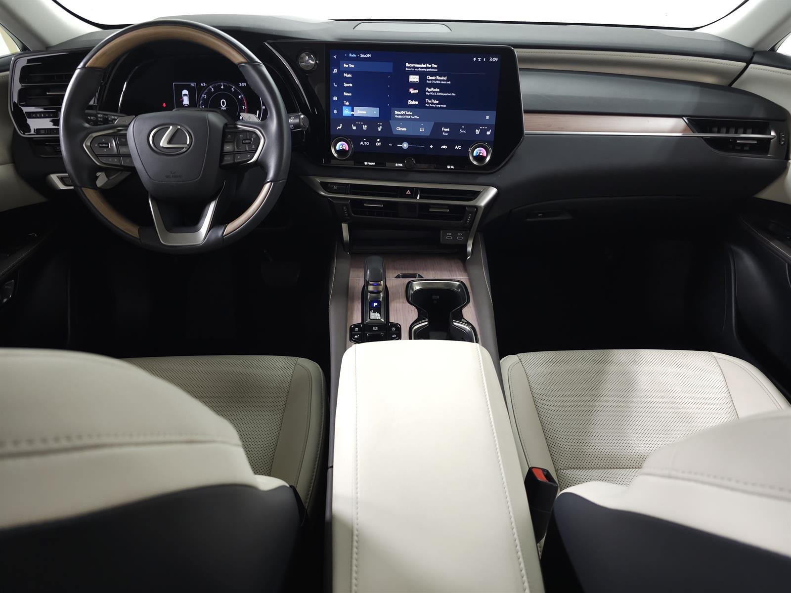 2024 Lexus RX 350 - Photo 15