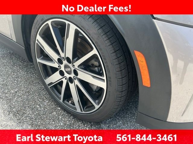 Used 2023 Gray MINI Signature image 54