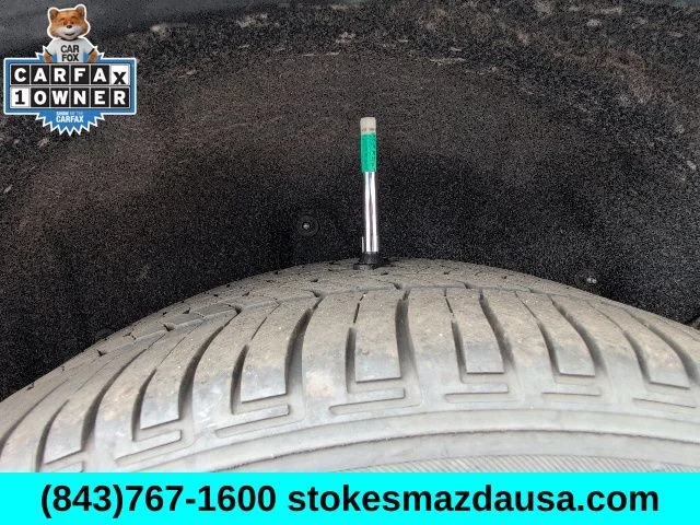 Used 2025 Silver Mitsubishi SE image 30