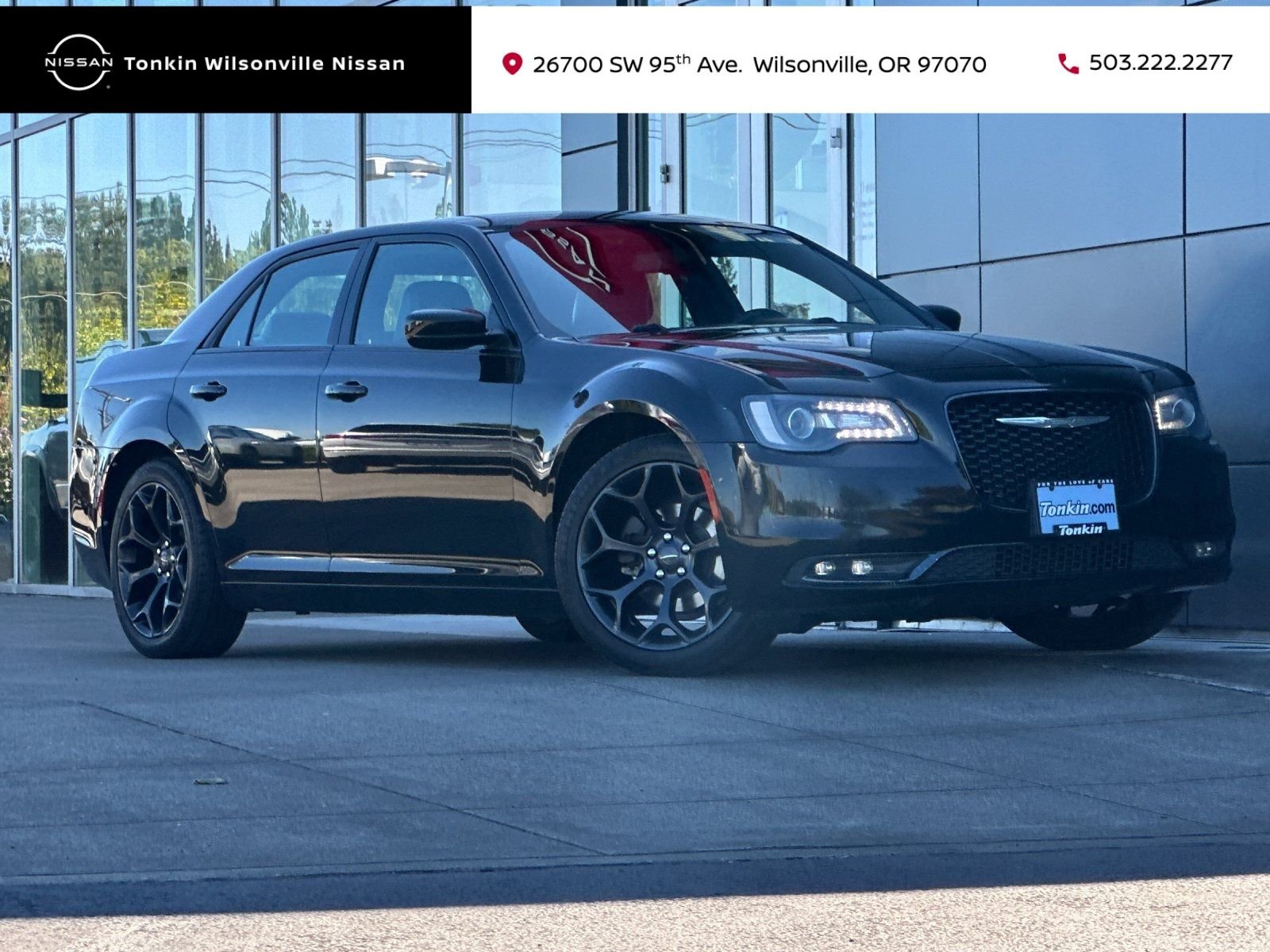 Used 2019 Gloss Black Chrysler S image 1