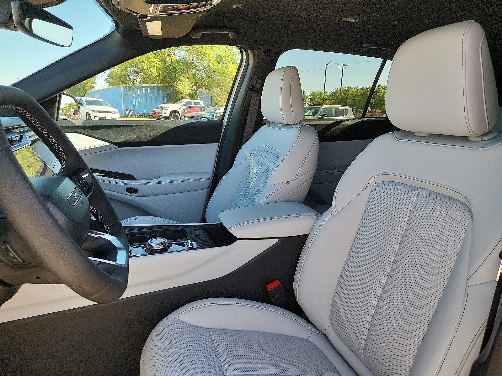 New 2026 White Jeep LIMITED 4X4 image 12