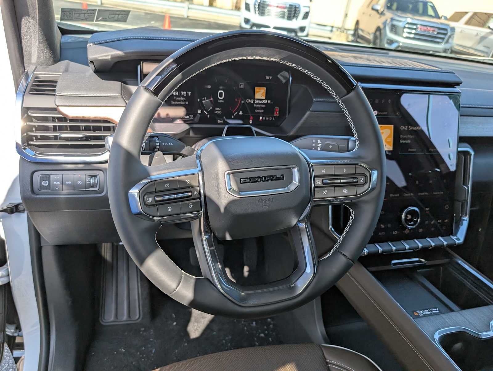 2027 GMC Acadia Denali Ultimate - Photo 29