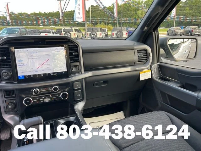 New 2026 Oxford White Ford XLT image 17