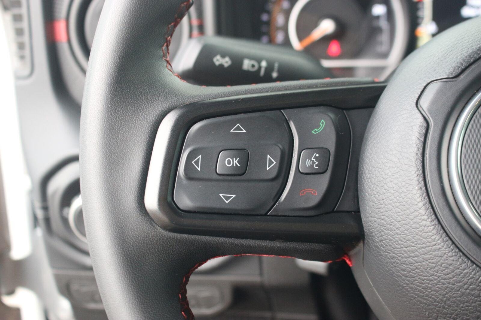 Used 2024 White Jeep Rubicon image 21