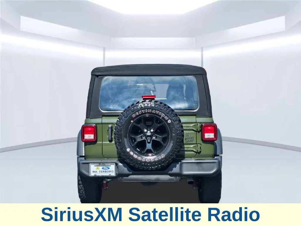 Certified Used 2022 Green Jeep Unlimited Willys image 19