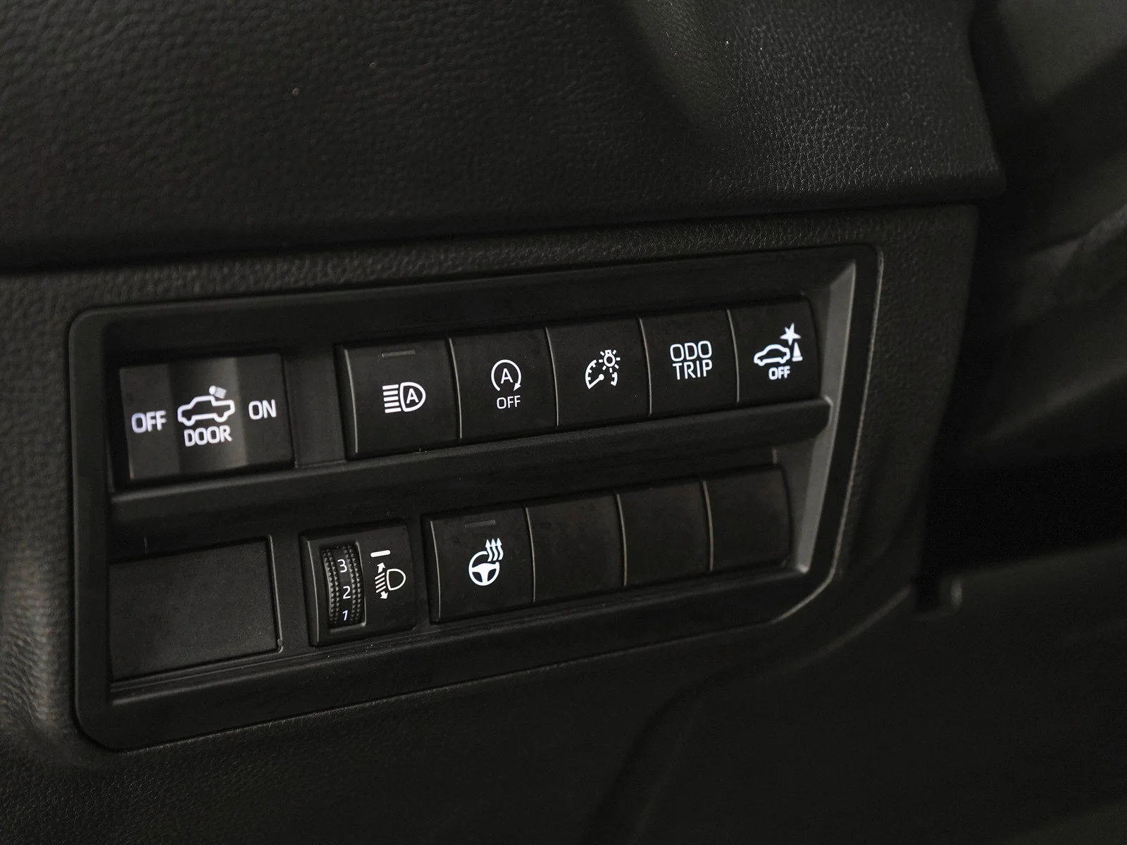 Used 2022 Gunmetal Toyota SR5 image 25