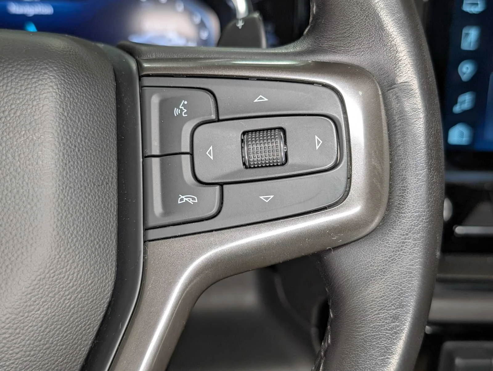 Used 2023 Sand Dune Metallic Chevrolet ZR2 image 37