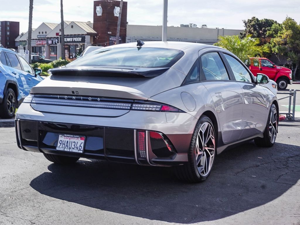 Certified Used 2023 Silver Hyundai SEL image 6