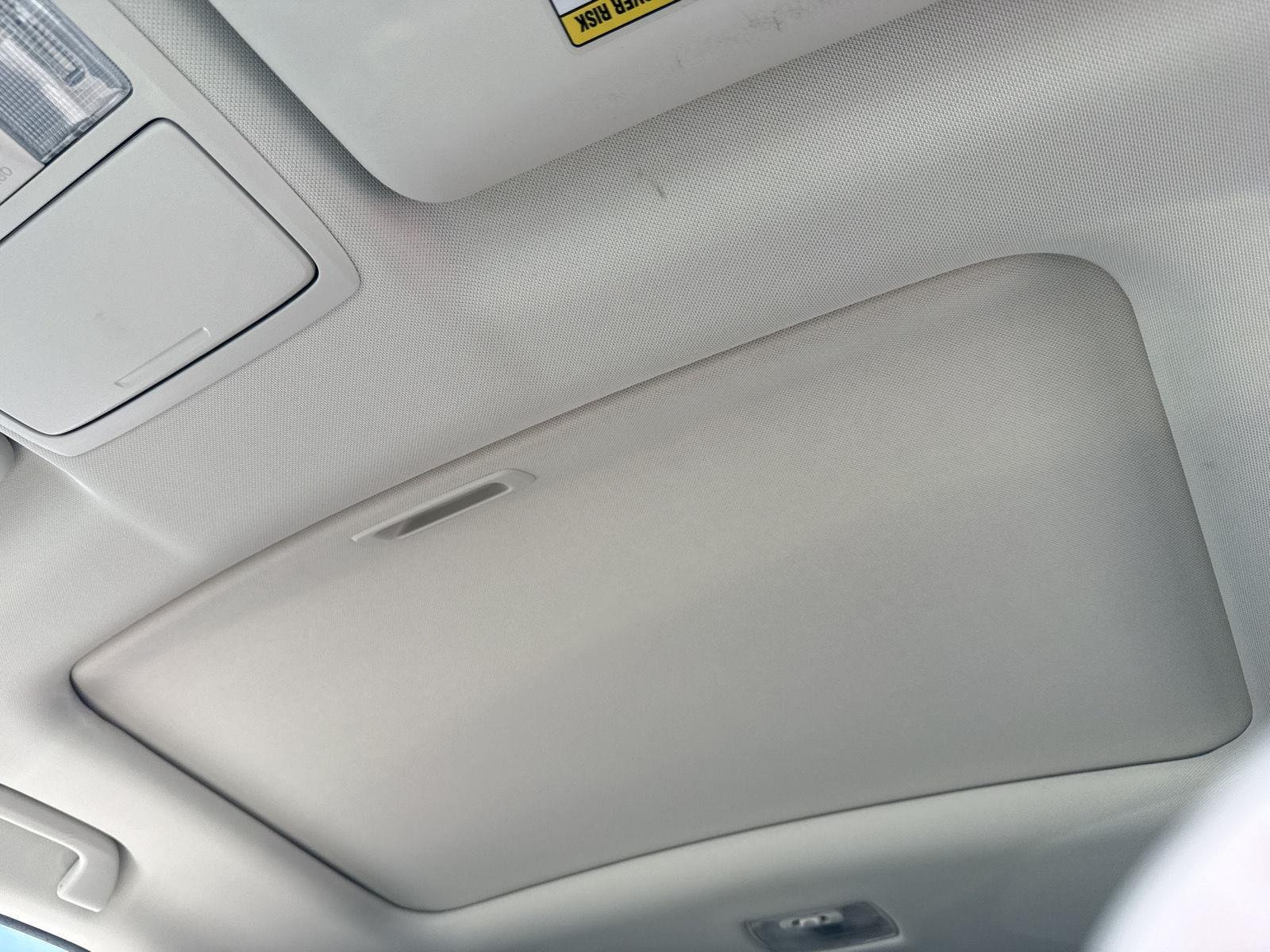Used 2014  Honda EX-L image 11