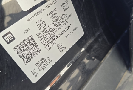 Used 2025 Black Cadillac Premium Luxury image 7