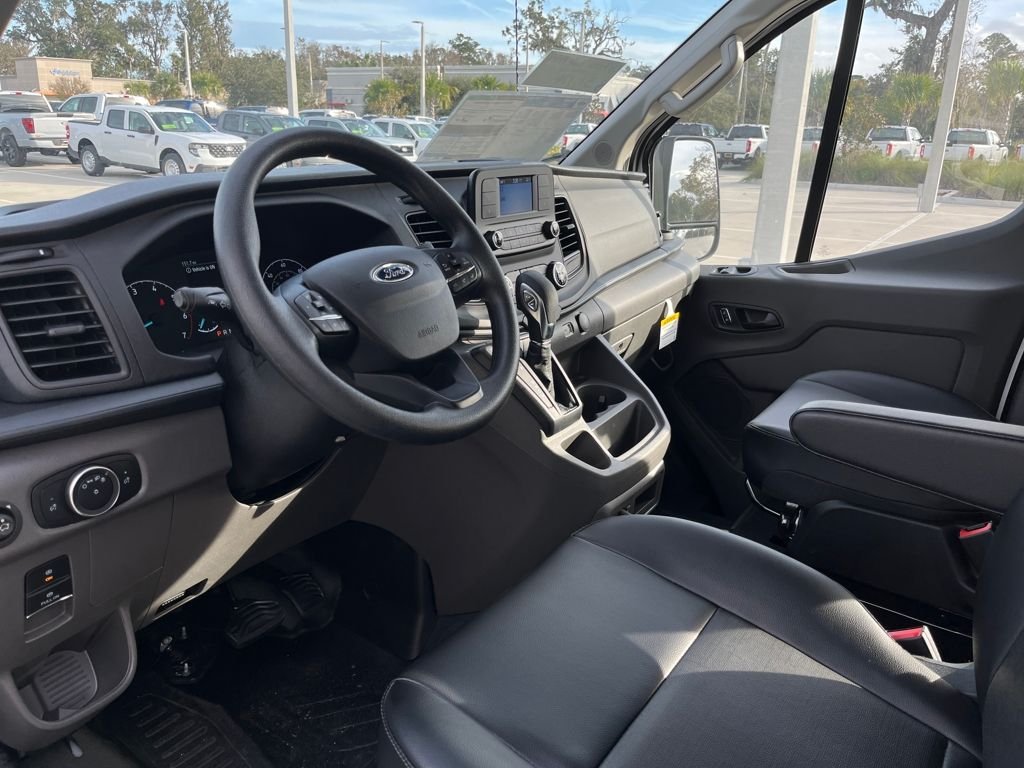 2025 Ford Transit Van Base - Photo 5