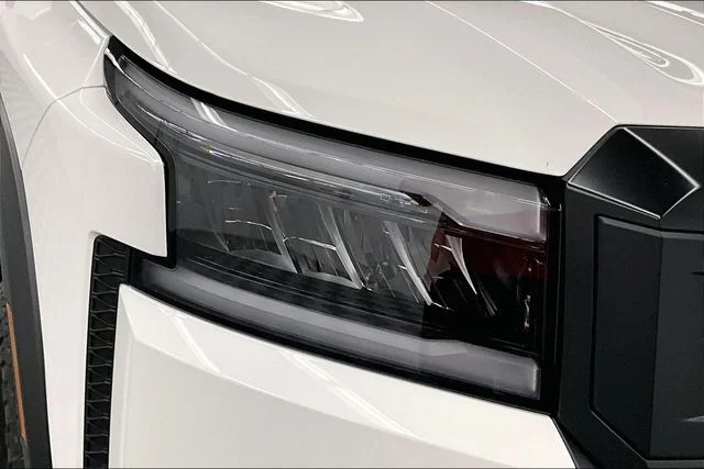 New 2026 Glacier White Nissan PRO-4X w/R Package image 15