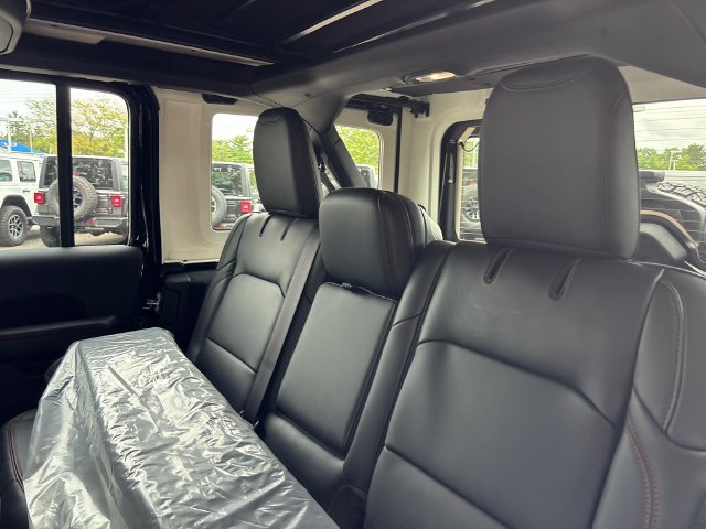New 2027 Black Clearcoat Jeep Rubicon X image 3